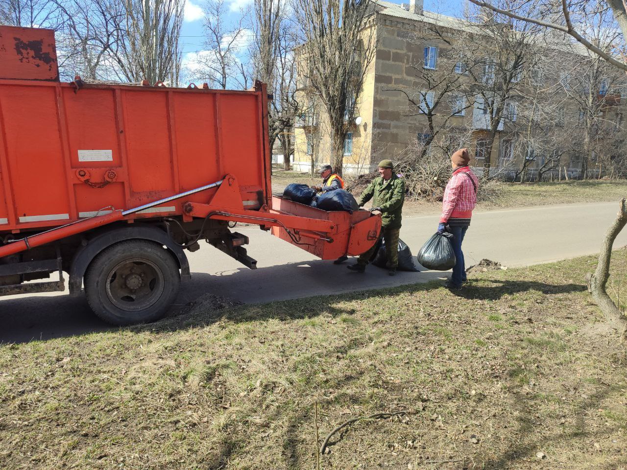 В Ждановке стартует двухмесячник по благоустройству территории.