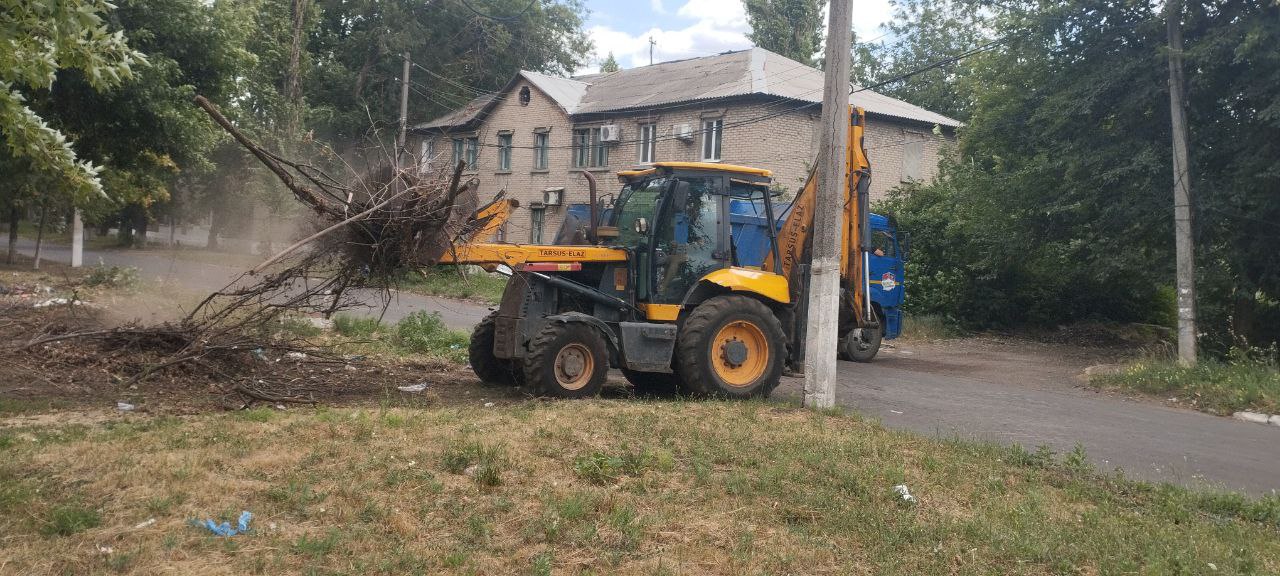 В Ждановке продолжается благоустройство.