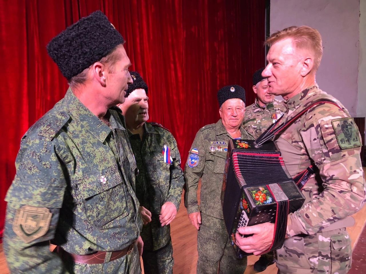 В Ждановке прошел концерт ко Дню освобождения Донбасса.