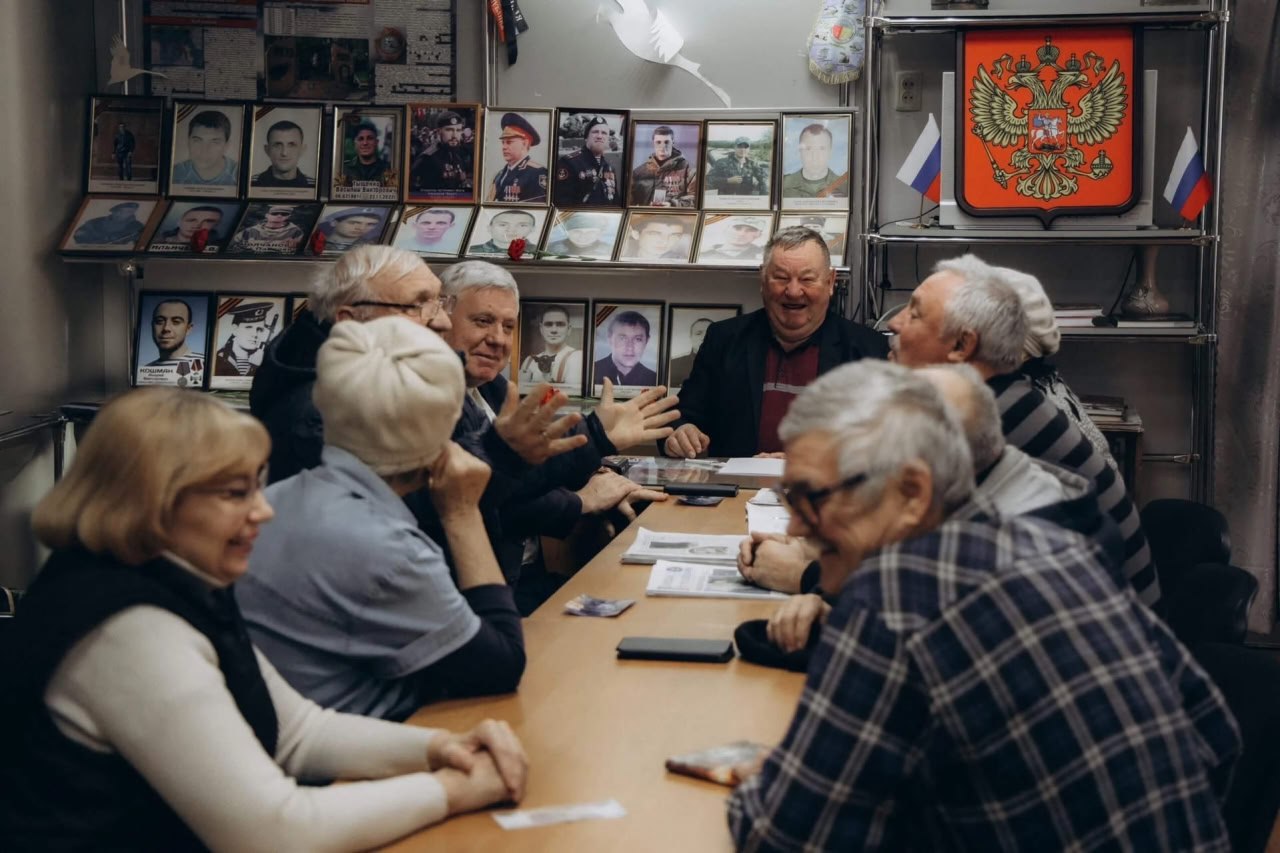 В Ждановке прошла встреча к Международному дню инвалидов.