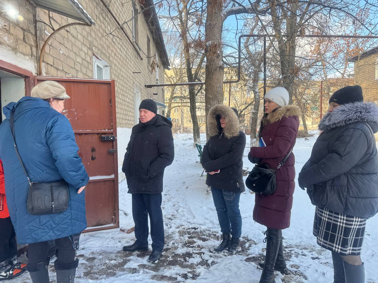 Заместитель председателя Шахтерского муниципального совета встретился с жителями Ждановки.
