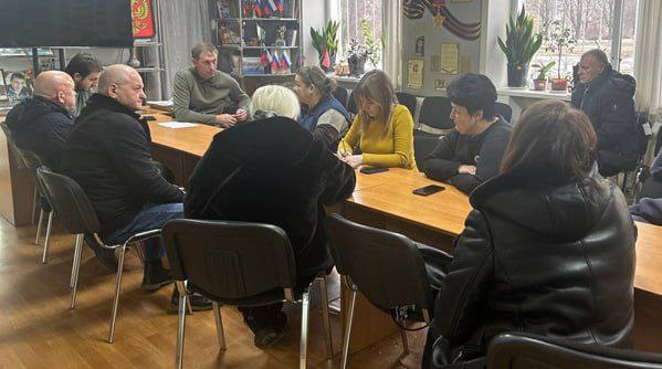 Глава муниципального образования встретился с жителями Ждановки.