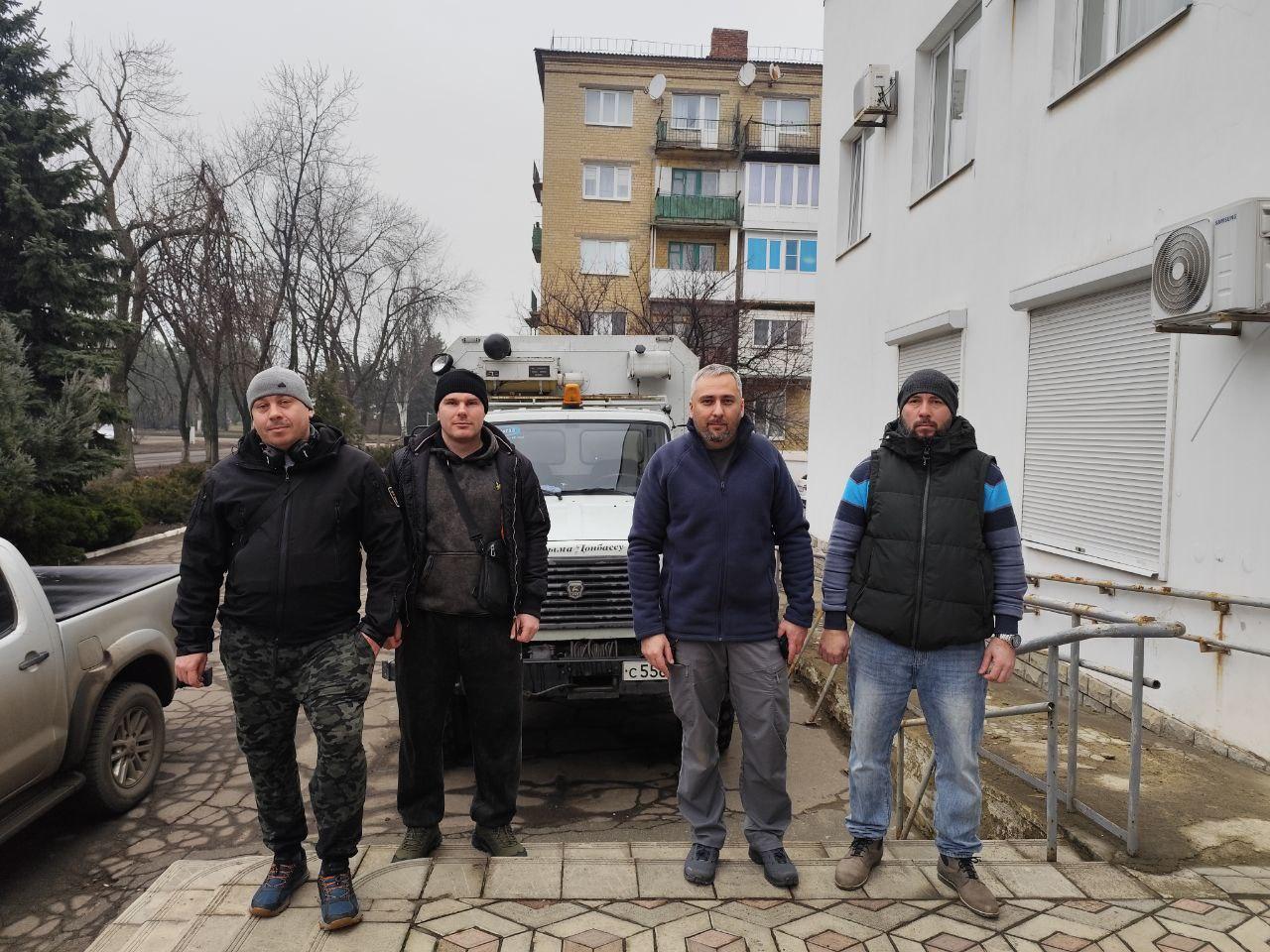 Руководитель рабочей группы Магаданской области проверил работу авариРуководитель рабочей группы Магаданской области проверил работу аварийной бригады в Ждановкейной бригады в Ждановке.