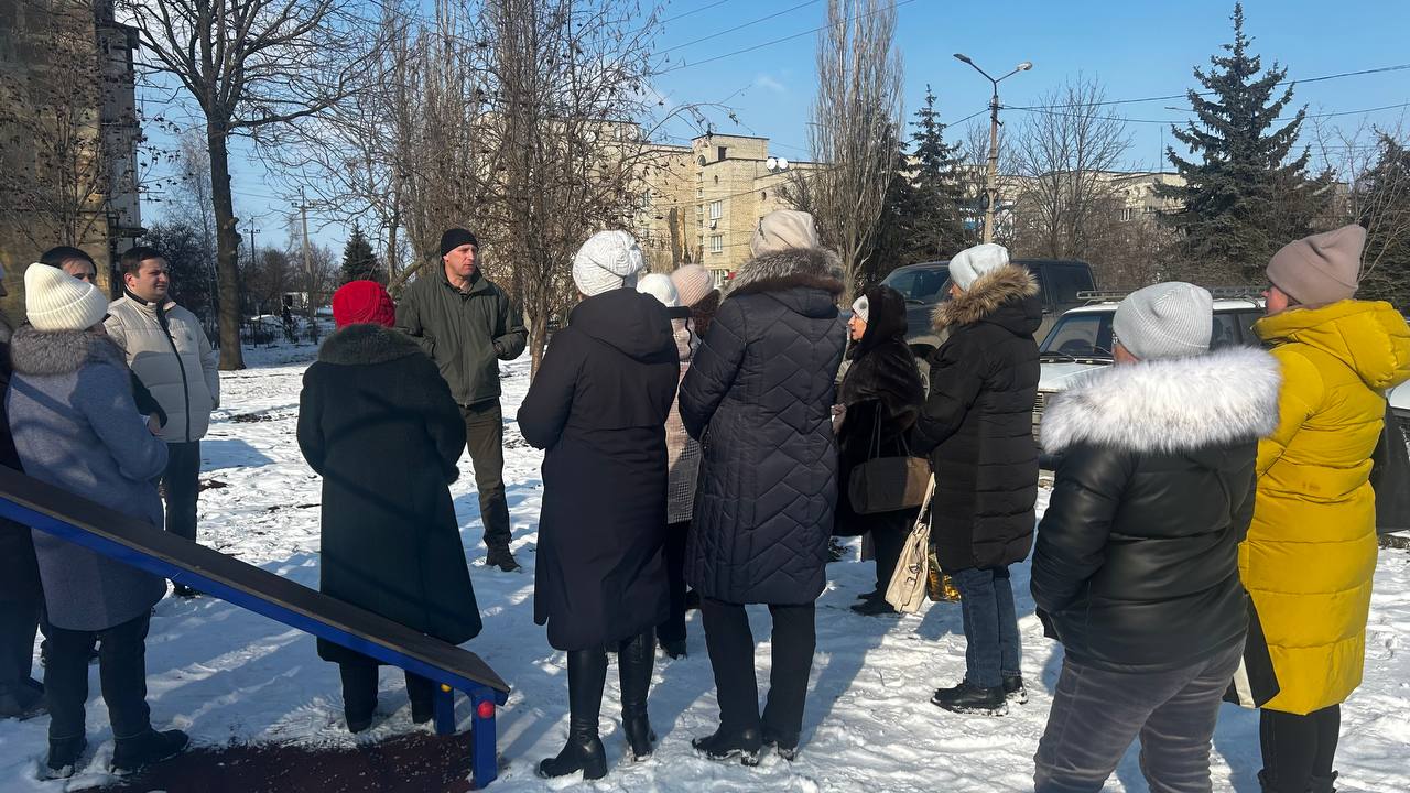 Глава муниципального образования встретился с жителями Ждановки.