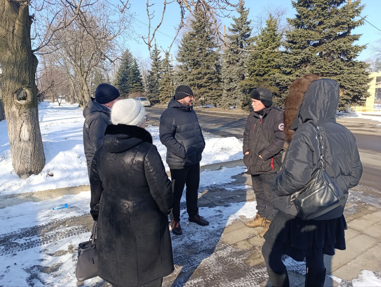 Депутат Шахтерского муниципального совета ответил на вопросы ждановцев.