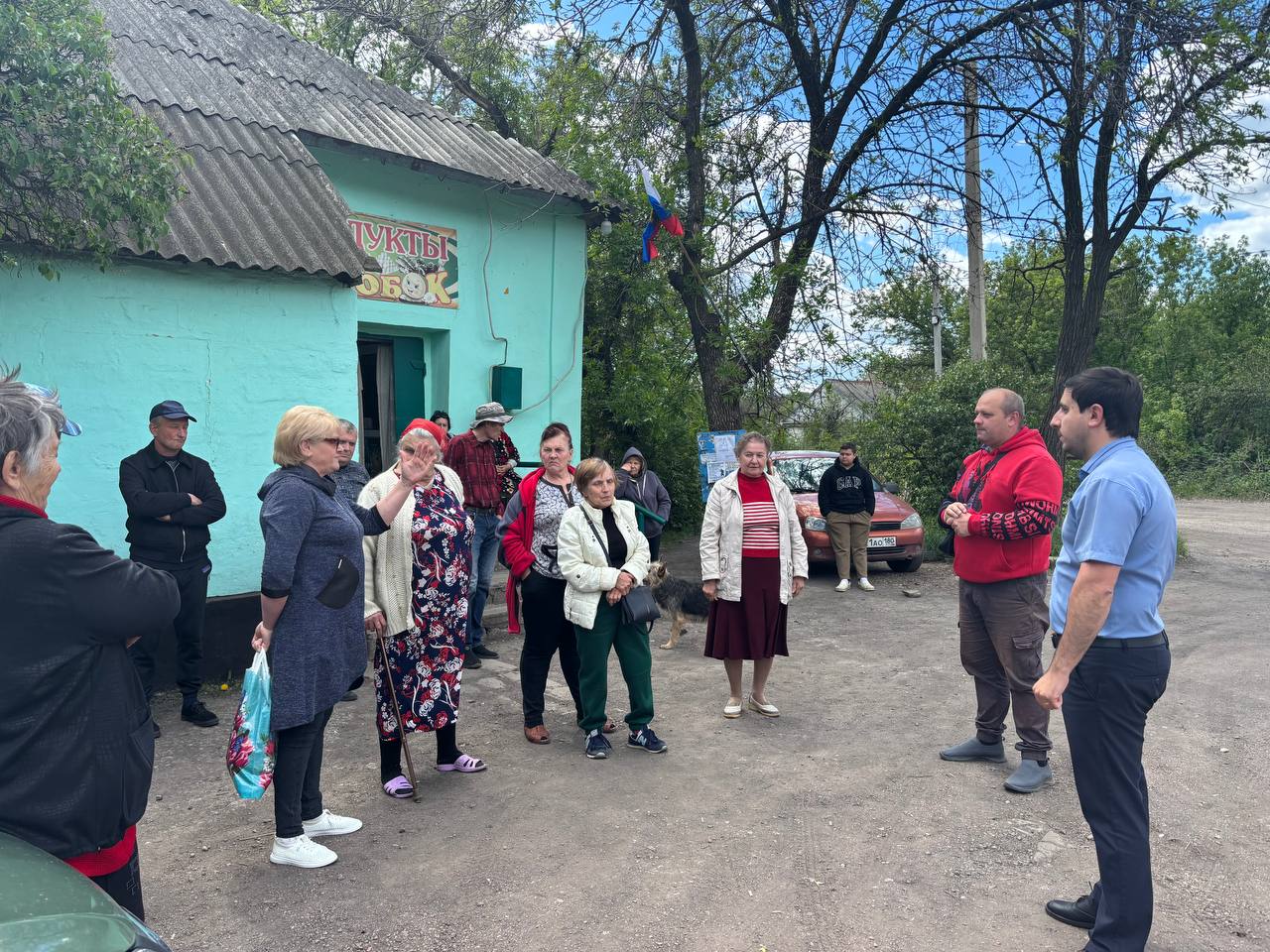 Заместитель главы Шахтерского муниципального округа встретился с населением.