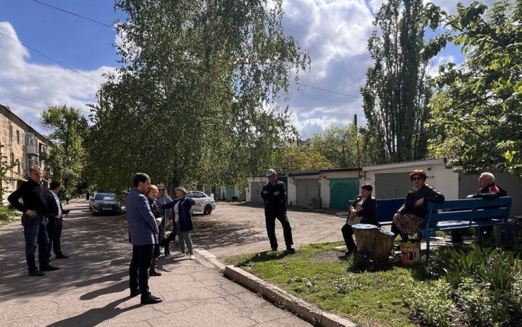 Наири Крмаджян встретился с жителями Ждановки. Наири Крмаджян встретился с жителями Ждановки.