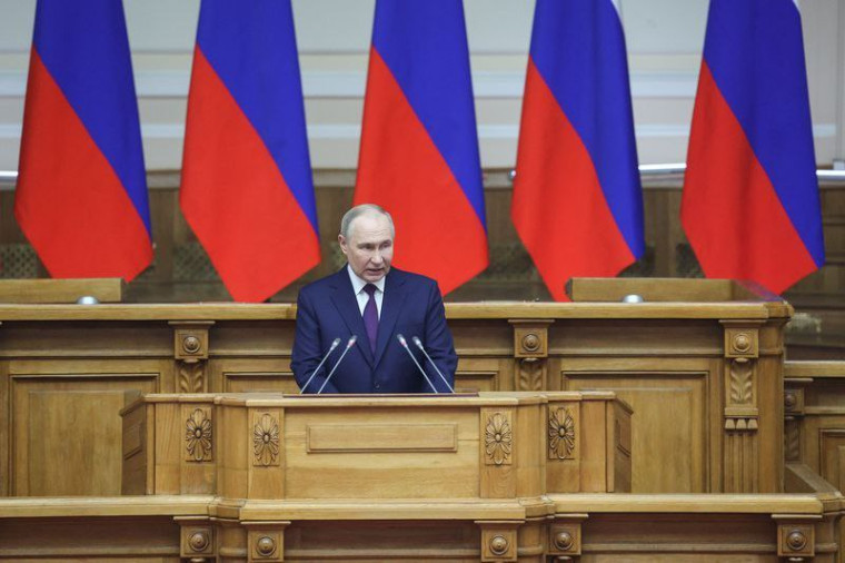 Артем Жога: Прямой диалог с гражданами – главная задача всех парламентариев. Артем Жога: Прямой диалог с гражданами – главная задача всех парламентариев.
