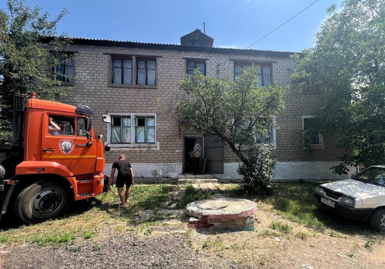 Магаданская область запитывают систему центрального отопления в домах Ждановки. Магаданская область запитывают систему центрального отопления в домах Ждановки.
