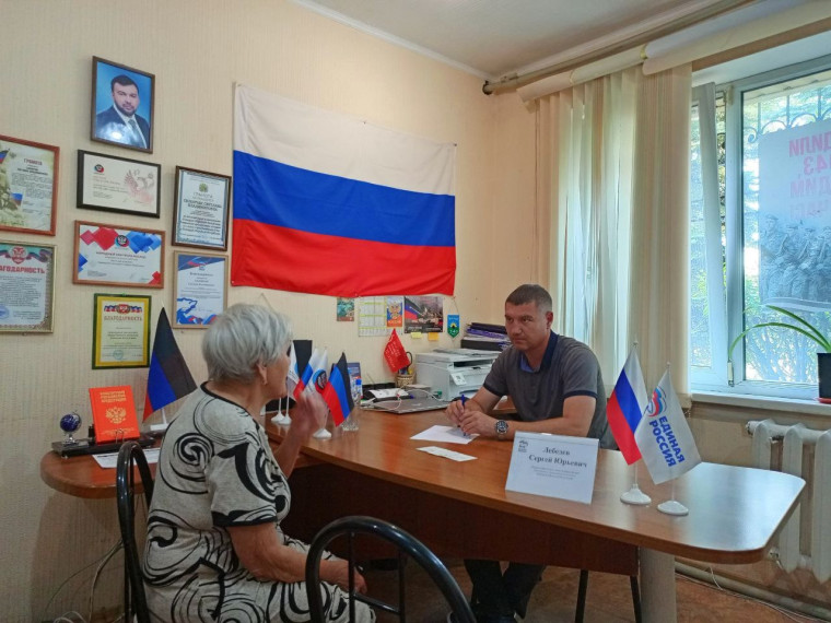 Сергей Лебедев ответил на вопросы жителей муниципалитета. Сергей Лебедев ответил на вопросы жителей муниципалитета.