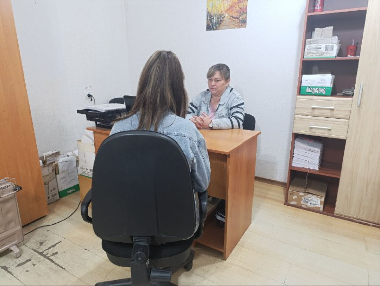 В Ждановке консультируют жителей по вопросам газоснабжения и газификации. В Ждановке консультируют жителей по вопросам газоснабжения и газификации.