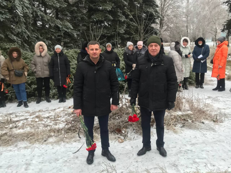 14 декабря, День чествования участников ликвидации последствий аварии на Чернобыльской АЭС. 14 декабря, День чествования участников ликвидации последствий аварии на Чернобыльской АЭС.