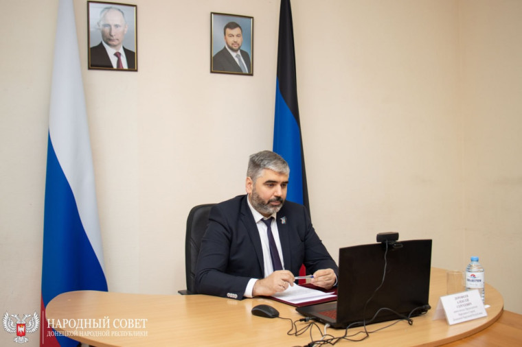 Вице-спикер Народного Совета принял участие в заседании Правительства ДНР. Вице-спикер Народного Совета принял участие в заседании Правительства ДНР.