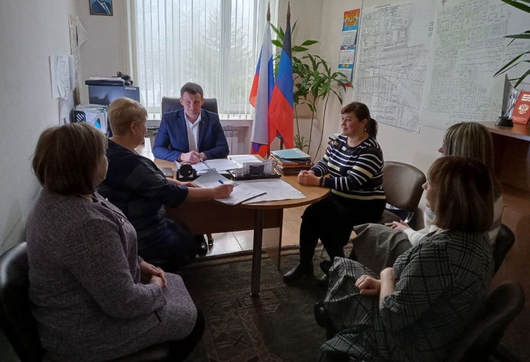 Заседание Совета по вопросам защиты прав ребенка и социальной поддержки семьи. Заседание Совета по вопросам защиты прав ребенка и социальной поддержки семьи.